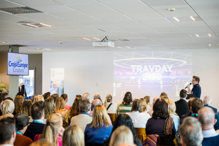 TRAVDAY-270325-10